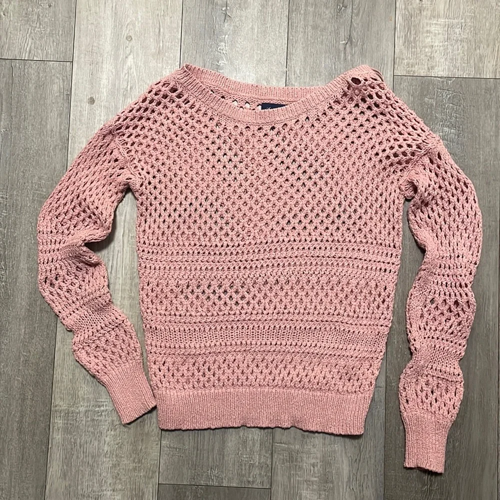 Pink Sweater - Picture 1 of 1